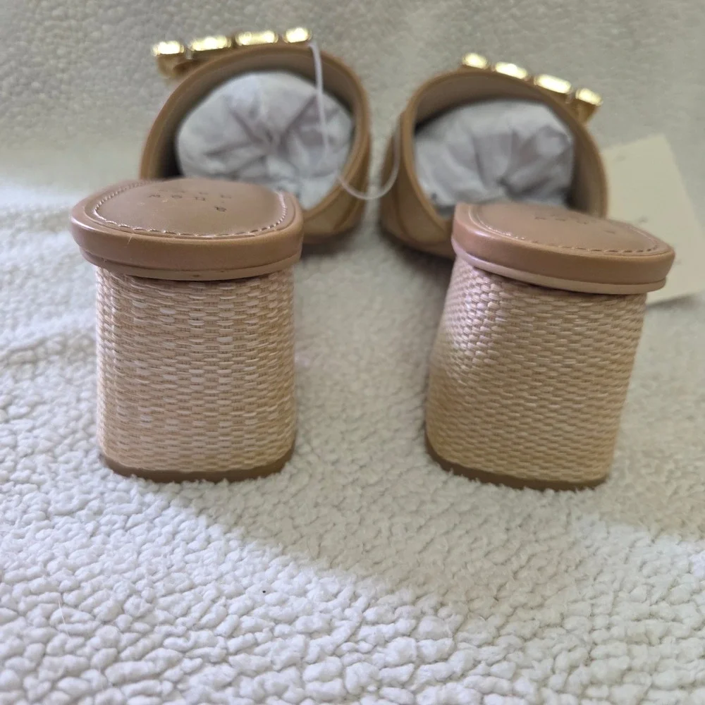 A New Day Kathleen Heels Beige Woven Rhinestone Buckle Block Heel Sandals 9